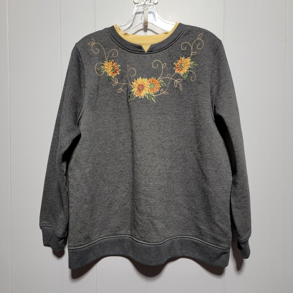 Gray‎ Embroidered Sunflower Sweatshirt Yellow Collar Cottagecore Vintage